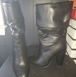 I can't wear more heels because of knee problems